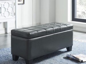 2worldwide-winston-banc-flash-decor